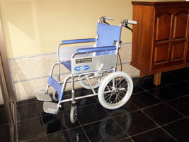 車椅子の画像
