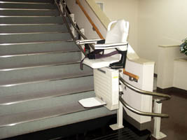 階段昇降機の画像
